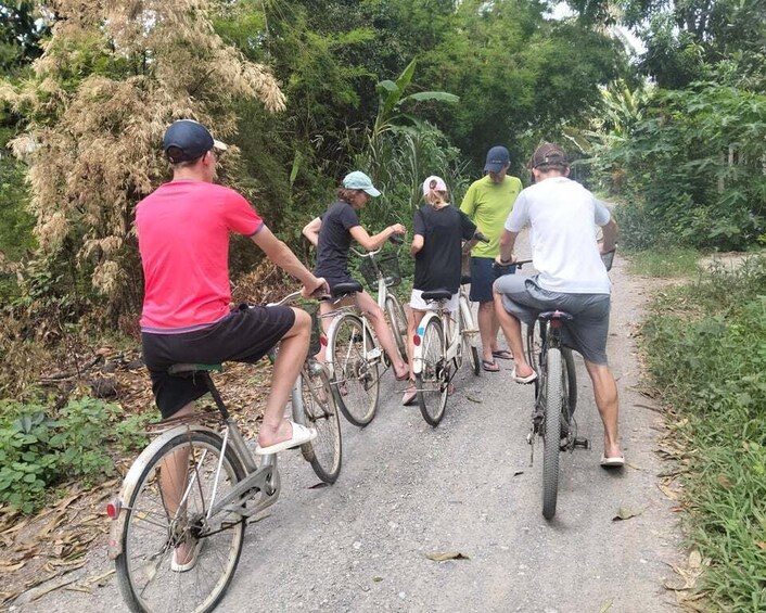 Picture 13 for Activity Explore the Village &Countryside By Bicycle-Half Day Morning 3