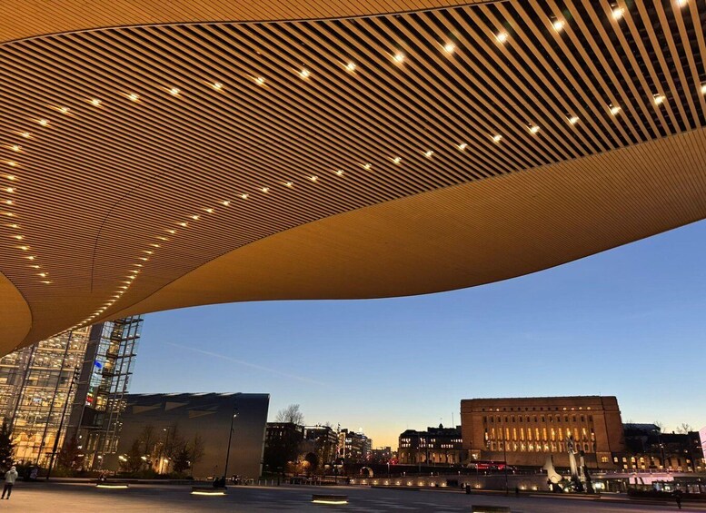 Evening Helsinki Highlights – Exclusive Private Drive 1