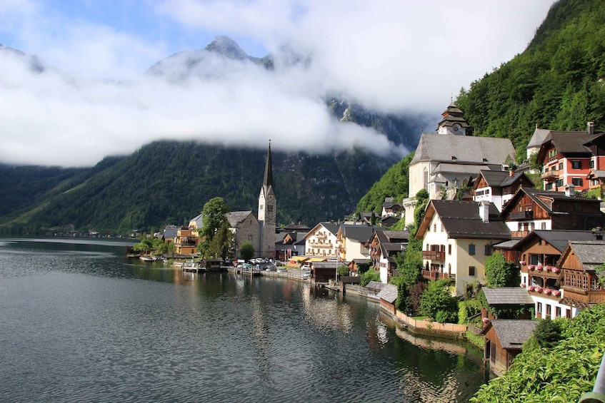 From Vienna: Hallstatt, Mountains & Alpine Lakes Day Trip 1