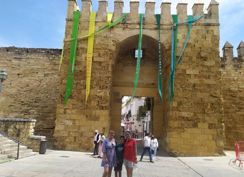 Picture 2 for Activity Córdoba: Tour of the Jewish Quarter of Córdoba in English 4