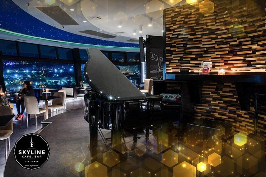 Skyline Cafe Bar in OTE Tower 5