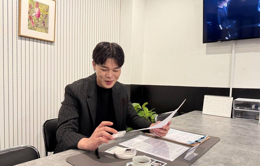 Picture 3 for Activity Seoul: K-Pop Recording Experience in a Professional Studio 2