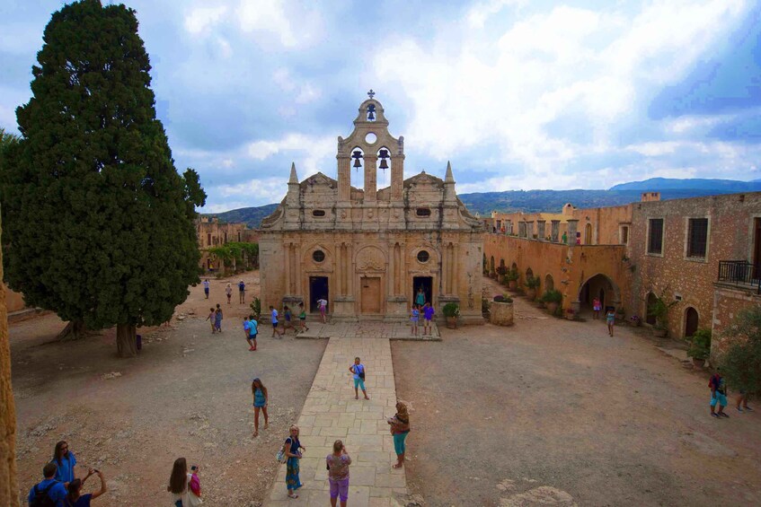 Arkadi Monastery & Rethymno Small Group Winter Tour 1