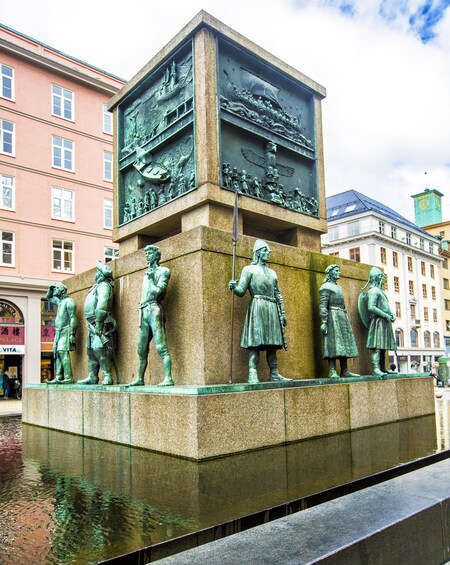 Picture 1 for Activity Bergen: Private tour in your own language 2