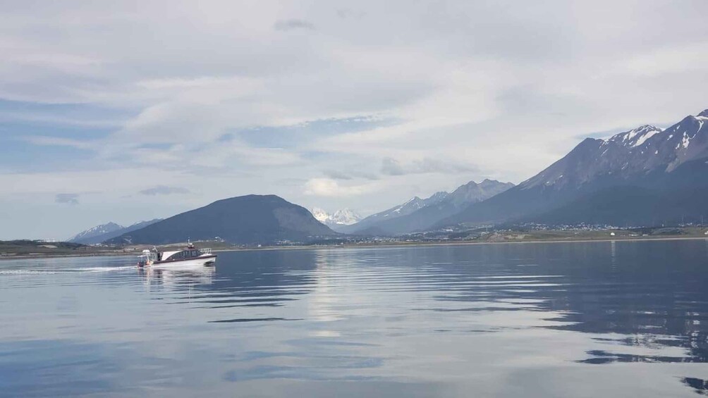 Sea crossing from Ushuaia to Puerto Williams 1