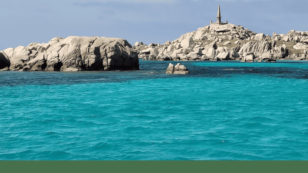Picture 4 for Activity Bonifacio: Lavezzi Islands and Bonifacio Boat Tour 2