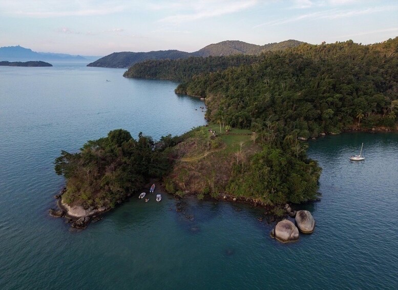 Picture 7 for Activity Paraty: A Speedboat Sunset Experience 5