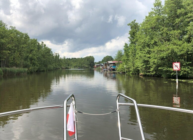 Picture 3 for Activity Waren (Müritz): Family & Friends motor yacht with skipper - 2 hours 2