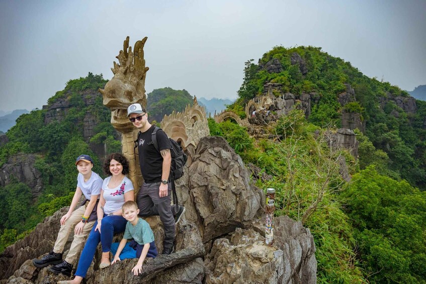 Picture 70 for Activity Ninh Binh: Sacred Fish Stream or Trang An, Mua Cave & Hoa Lu 4