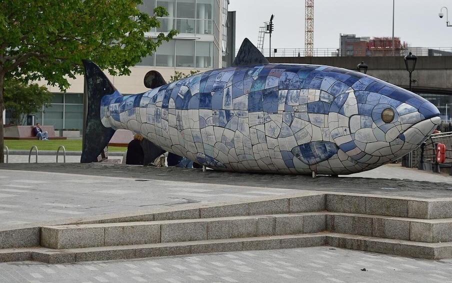 Picture 7 for Activity Belfast: City Walking Tour & Exploration Game 3