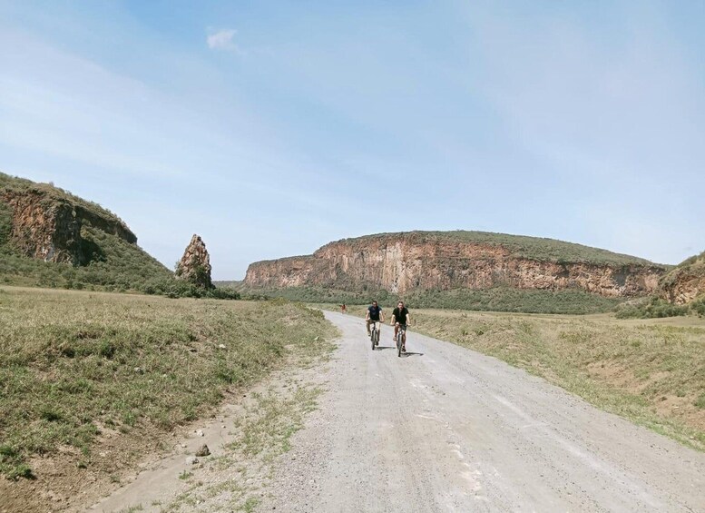 Naivasha: Hell’s Gate Bike Tour & Optional Boat ride. 4