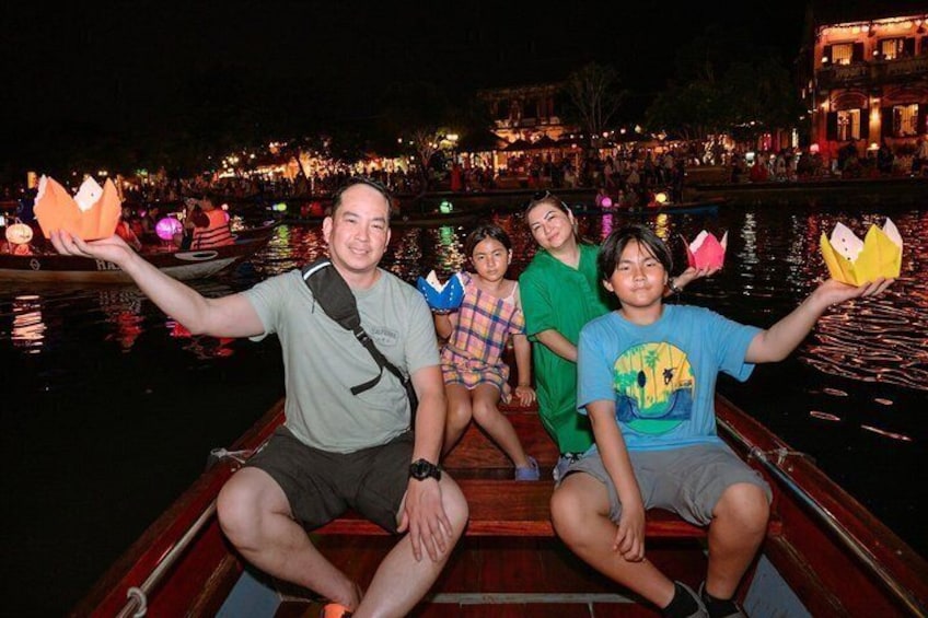 Hoi An Lantern Making Class with Hoai River Boat Ride 2