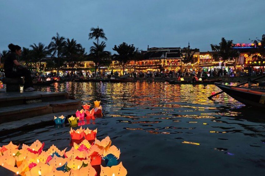 Hoi An Lantern Making Class with Hoai River Boat Ride 2
