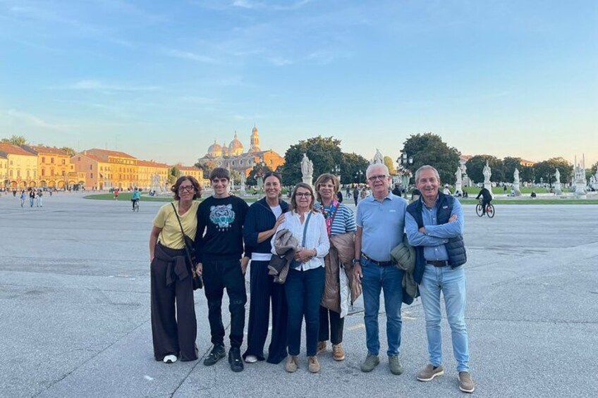 Tour Accompanied by the Historic Center of Padua 3