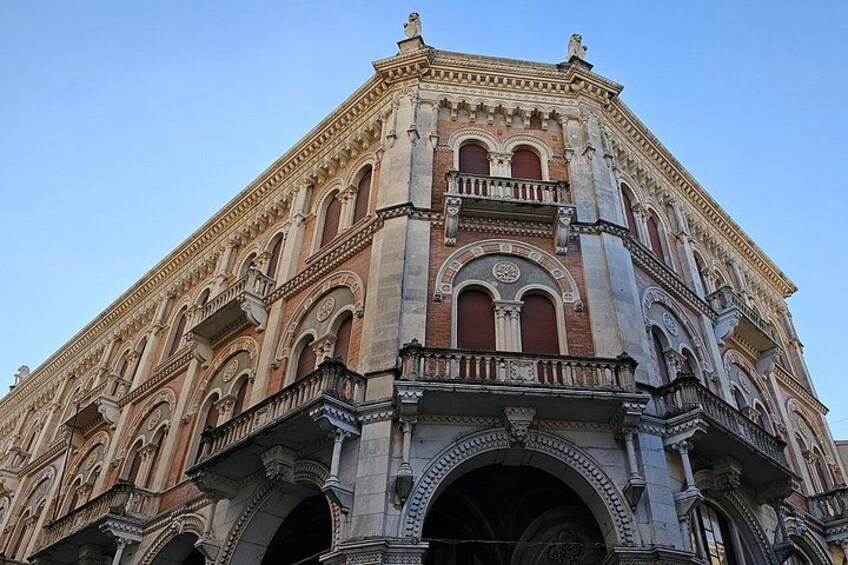 Tour Accompanied by the Historic Center of Padua 4