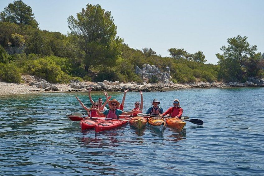 Enjoy in great fun with your friends! 5
