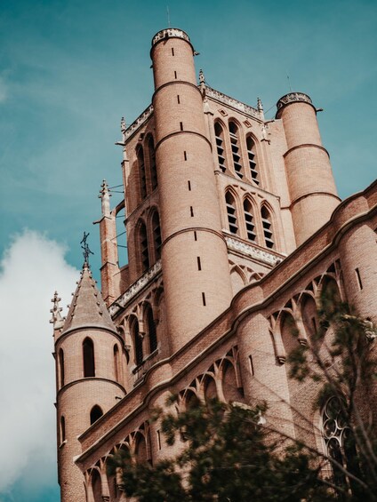 Albi: Food and Market Tour with Tastings and Historic Walk 1