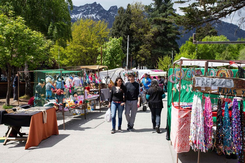 Picture 7 for Activity Bariloche: Full-Day El Bolsón and Puelo Lake Tour 2