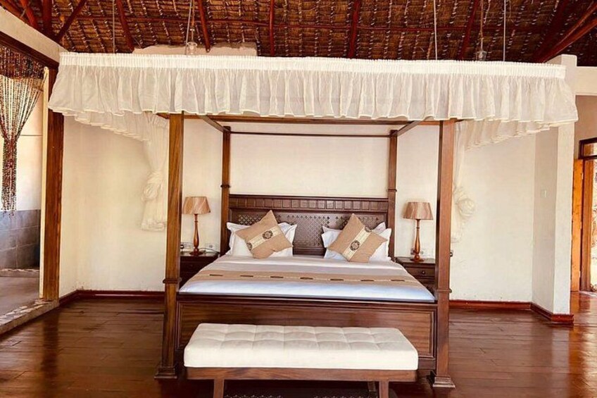 3 Day Kenya Safari Tsavo Amboseli Big Five & Mt. Kilimanjaro View 5