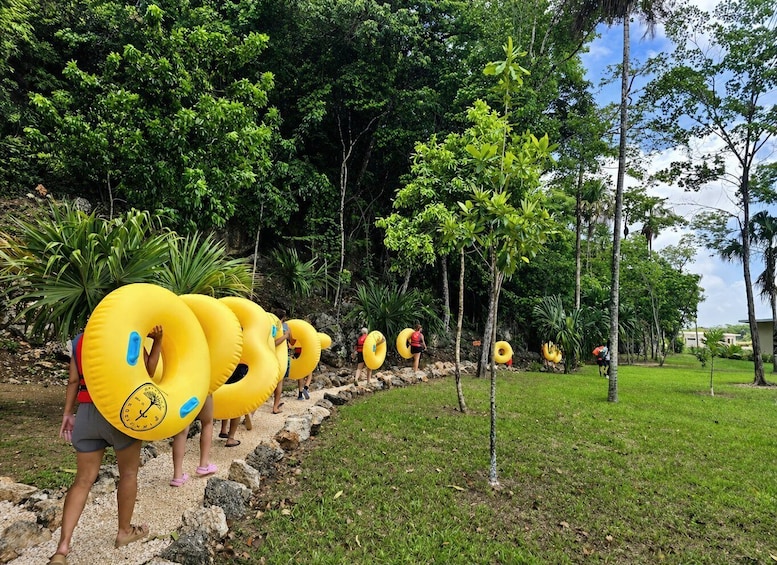 Picture 8 for Activity Belize City Ziplining and Tubing 4