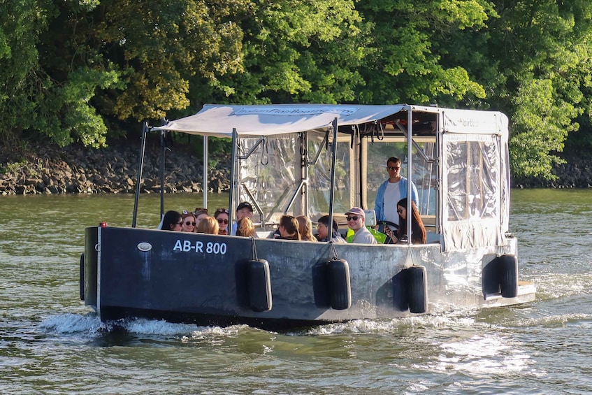 Picture 1 for Activity Frankfurt am Main: Private Boat Cruise with Skyline Views for up to 18 Guests 4