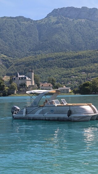 Picture 5 for Activity Annecy: Lounge boat cruise tour on the lake 3