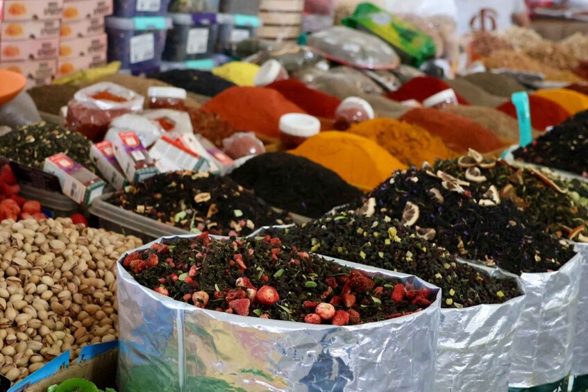 Picture 14 for Activity Tashkent: 4 Hour Food Tour and Metro Journey with a Guide 3