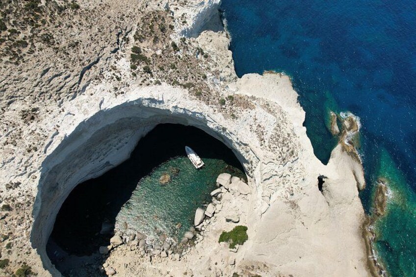Milos: Half-Day Speedboat Cruise to Kleftiko with snorkeling tour 2