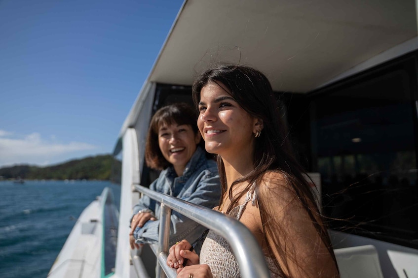 Picture 4 for Activity Waiheke Island: Ferry & Hop-On Hop-Off Explorer Bus Tickets 3