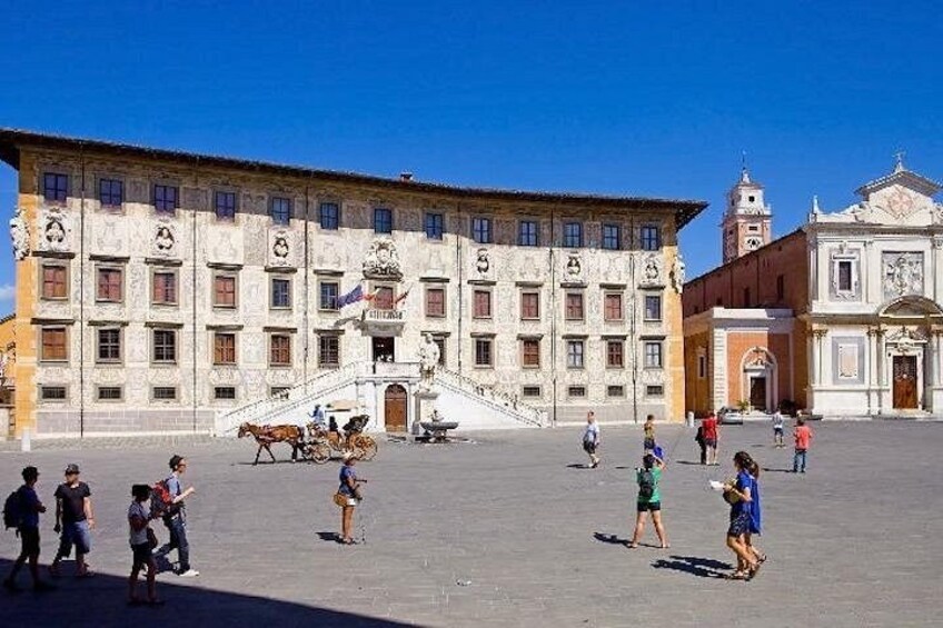 Piazza dei Cavalieri Pisa 3