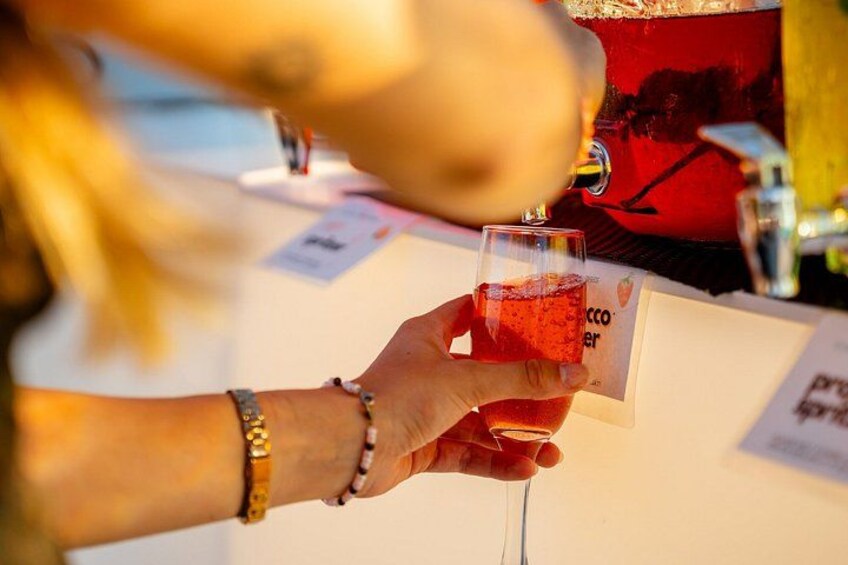 Unlimited Prosseccoo, Beer, Aperol & Limoncello Spritz Cruise 5