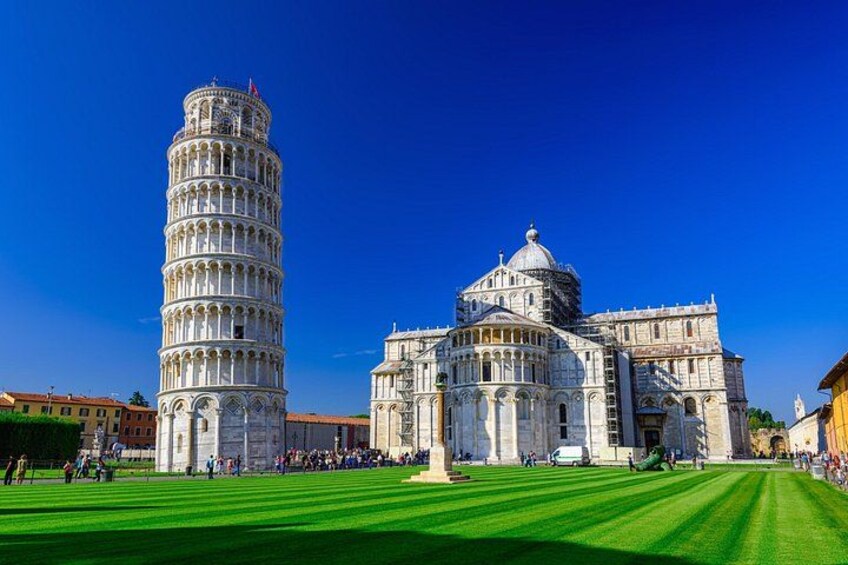 Leaning Tower of Pisa 3