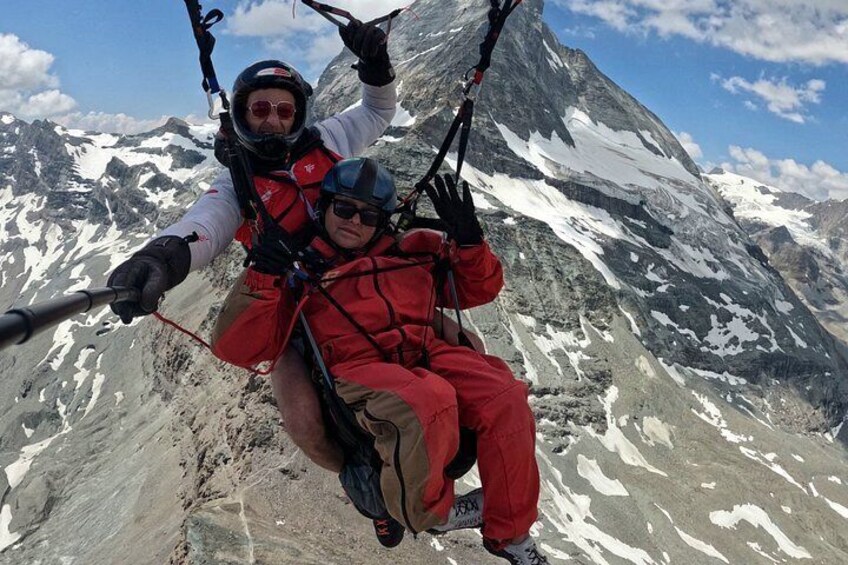 Zermatt Paragliding Tandem Flight with Matterhorn View (20–25min) 2