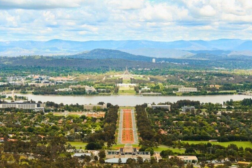 Canberra City Highlights Self Guided Walking Tour 1