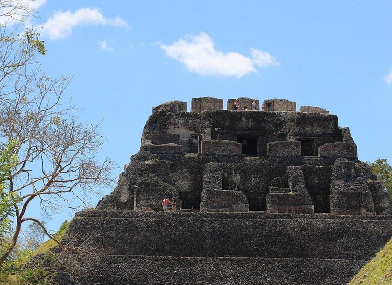 Belize City: Cave Tubing and Xunantunich Mayan Site Tour 1