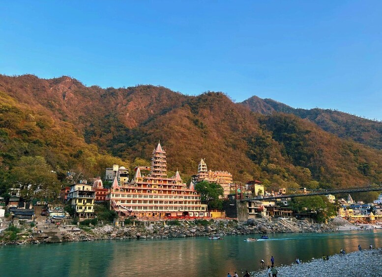 Picture 1 for Activity Rishikesh: 6 hr. Heritage Walk & Magical Evening Ganga Aarti 2