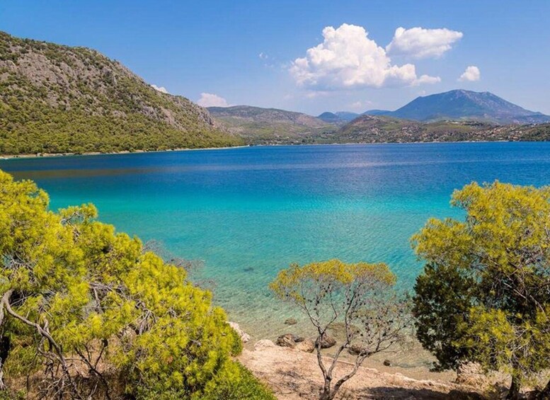 Loutraki & Lake Vouliagmeni: Half Day Experience with Driver 1