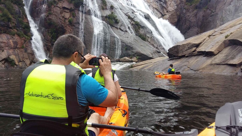 Picture 3 for Activity Kayaking to Ézaro Waterfall: Guided Kayak Tour 2