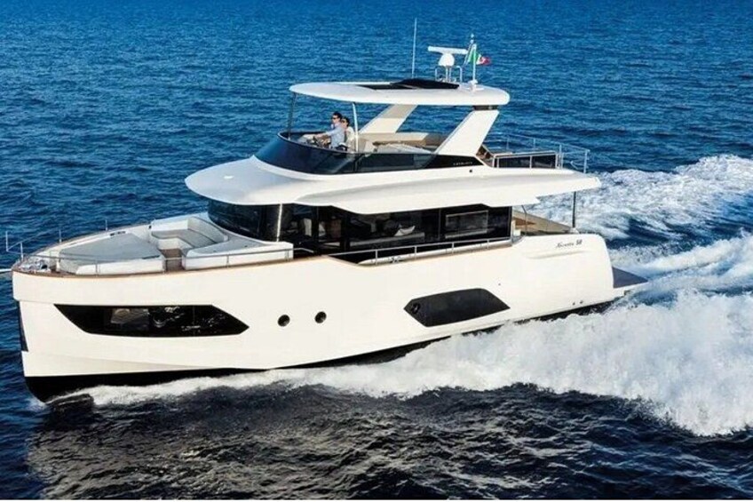 Sarasota 58’ Andiamo | Absolute Navetta 58 Luxury Yacht- 4 Hour 1