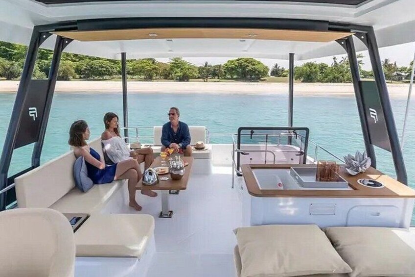 St Pete 40 Congetta Fountaine Pajot MY5 Power Catamaran 8Hr 2