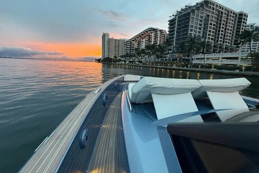 Sarasota 54’ Exit Strategy | Pardo 54 Performance Yacht 4 Hour 3