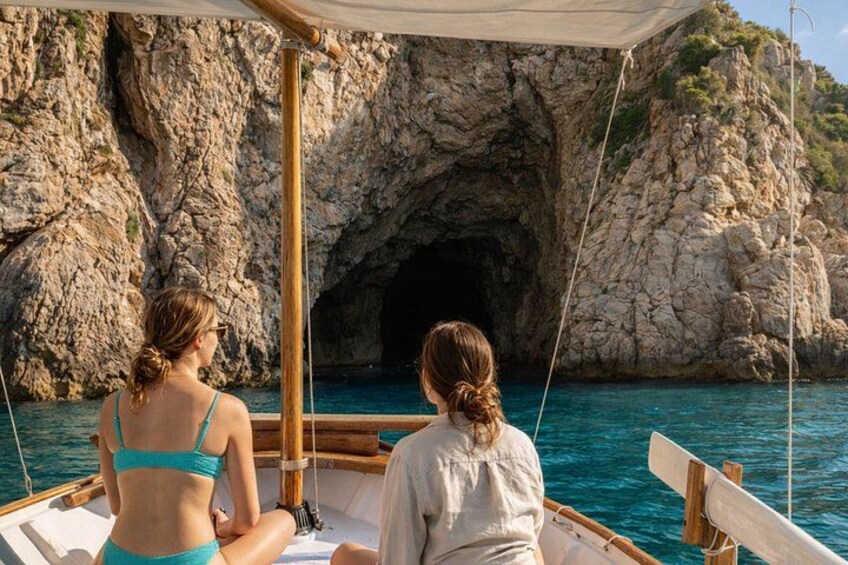 Alcudia Boat Tour Visit Places Only Accessible by Boat 2