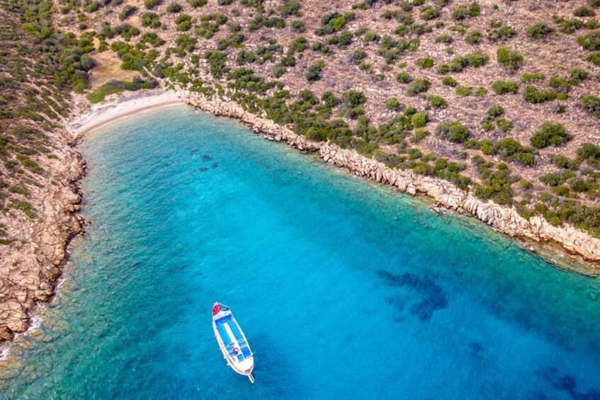 Bodrum Orak Island Boat Cruise with Lunch and Swimming 1