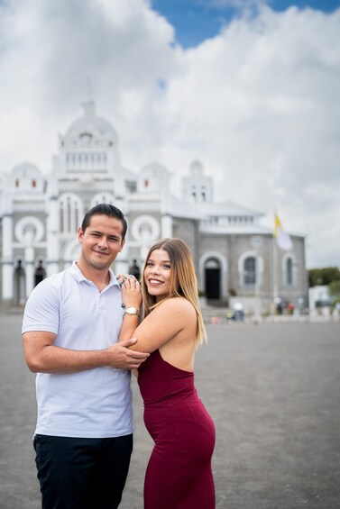 San José: Private Photoshoot with a Local Photographer 1