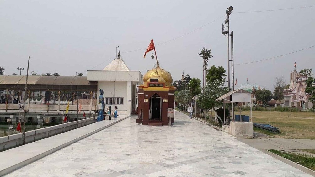 Jalandhar in Half a Day: Discover, Learn & Shop 1