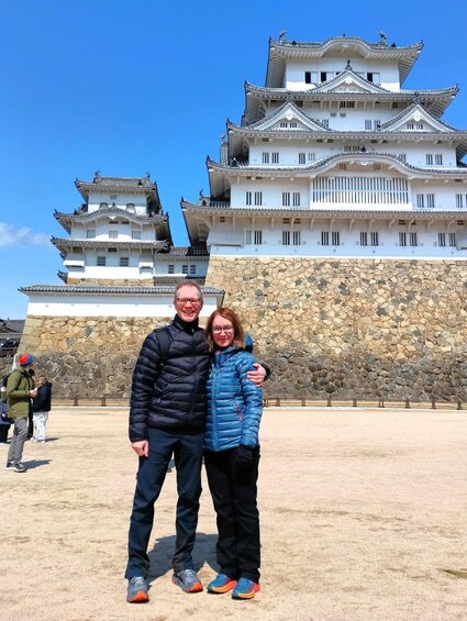 Picture 1 for Activity Himeji: Himeji Castle & Kokoen Garden 3.5-Hour Guided Tour 1