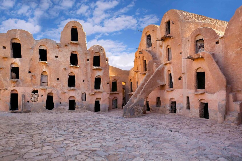Picture 3 for Activity From Djerba: in the footsteps of Star wars and Tataouine 2