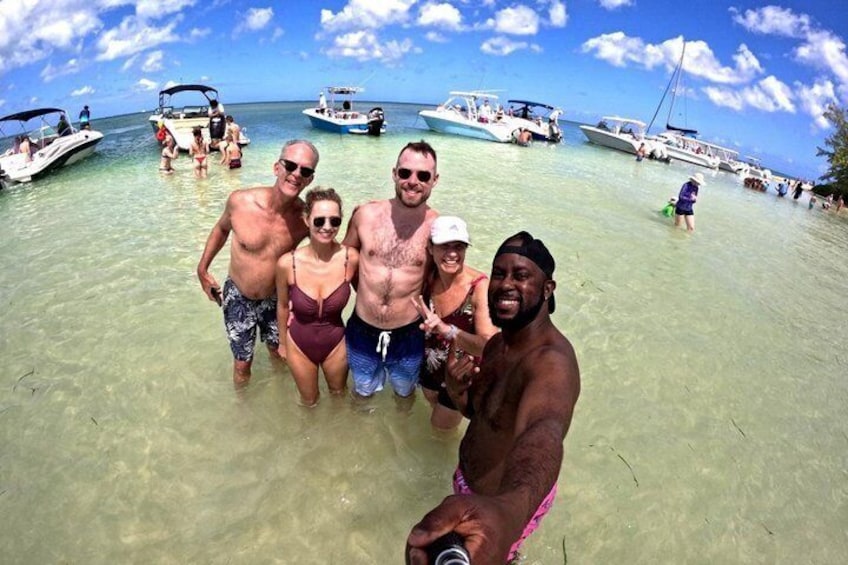 Ocean Blue Charters Private Boat Charters in the Cayman Islands 3