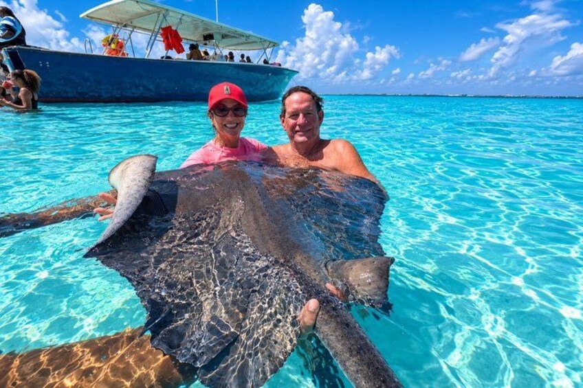 Ocean Blue Charters Private Boat Charters in the Cayman Islands 2