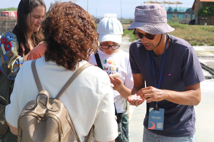 Picture 2 for Activity Aveiro: Saltpans Experience 3